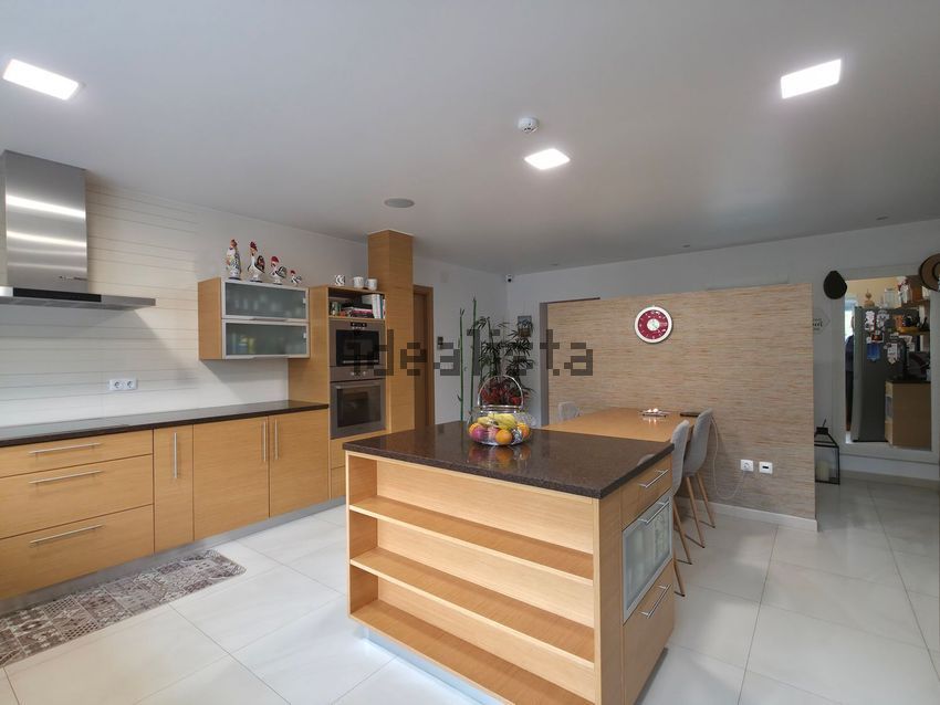 Moradia T5 à venda em Porto de Mós - São João Baptista e São Pedro, Porto de Mós — foto 38