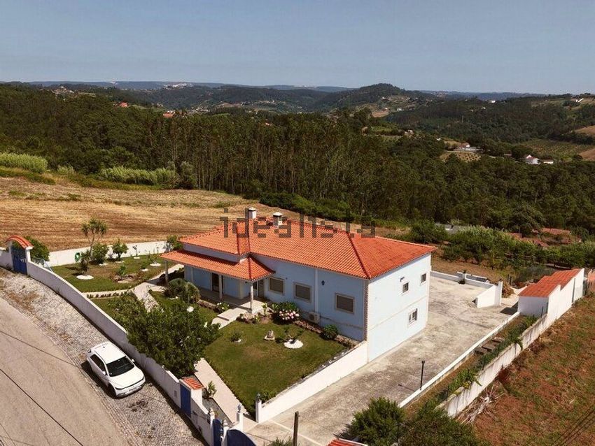 Moradia T5 à venda em Vimeiro, Alcobaça — foto 2