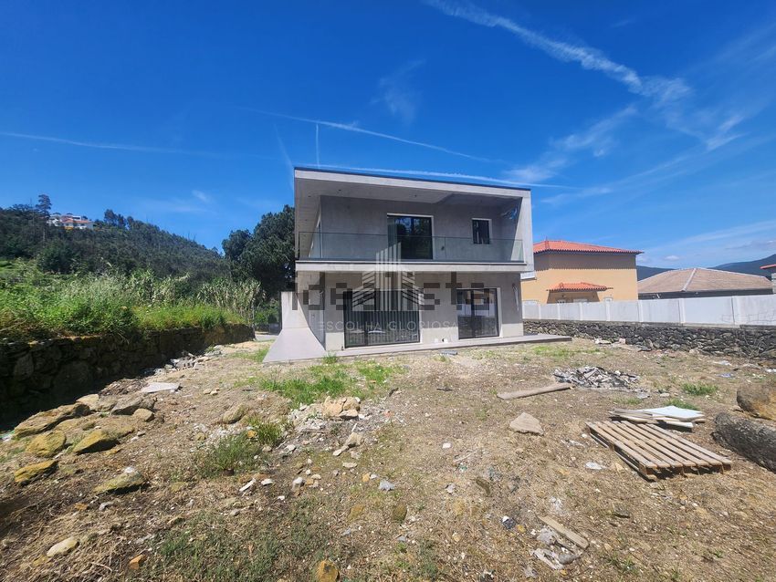 Moradia T4 à venda em Oliveira de Frades, Souto de Lafões e Sejães, Oliveira de Frades — foto 39