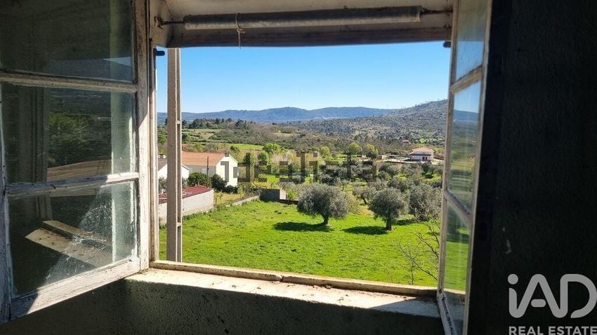 Moradia T0 à venda em Vale de Azares, Celorico da Beira — foto 7