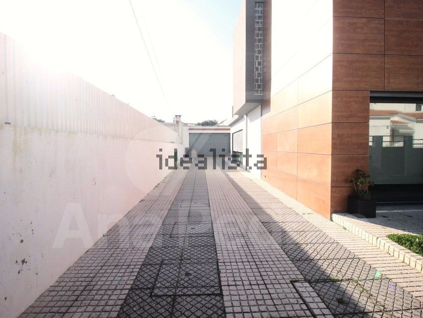 Moradia T4 à venda em Santo António da Charneca, Barreiro — foto 33