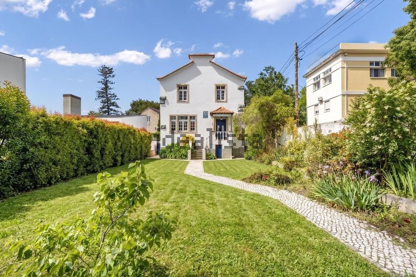 Moradia T3 à venda em Oeiras e São Julião da Barra, Paço de Arcos e Caxias, €1.550.000