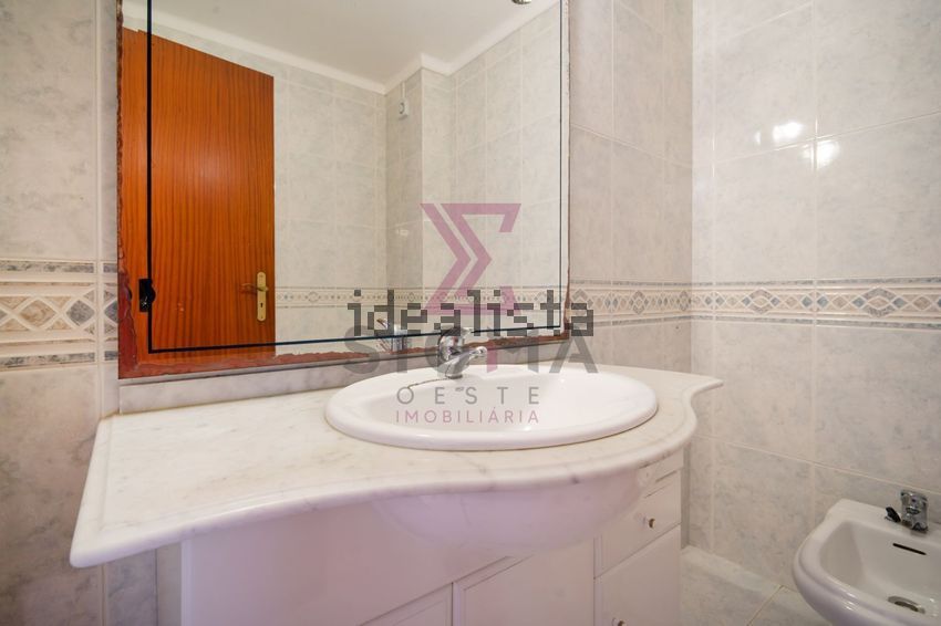 Apartamento T4 à venda em Bombarral e Vale Covo, Bombarral — foto 23