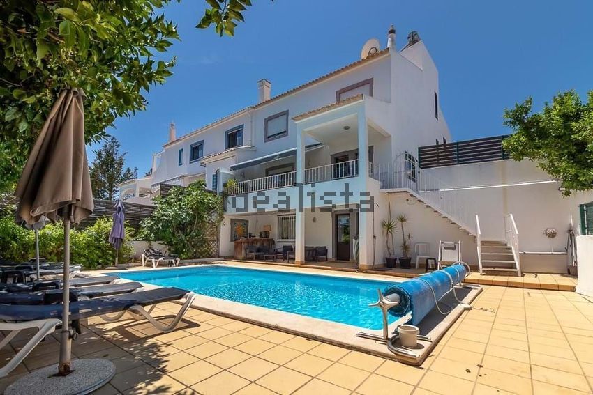 Moradia T3 em Ferragudo, €735.000