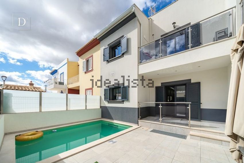 Moradia T3 em Tunes, €495.000