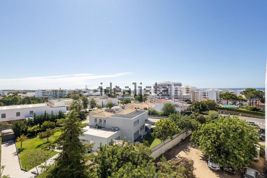 Apartamento T0 em Quarteira, €280.000