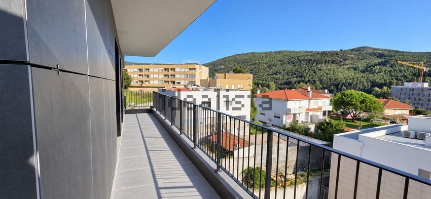 Apartamento T2 à venda em Nogueira, Fraião e Lamaçães, Braga — foto 2