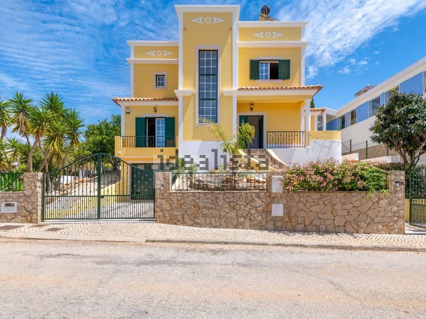 Moradia T5 à venda em Moncarapacho, €699.000