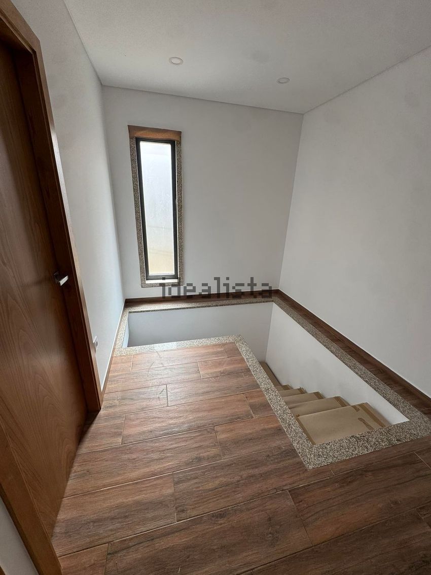 Moradia T2 à venda em Santo Tirso, Couto (Santa Cristina e São Miguel) e Burgães, Santo Tirso — foto 2
