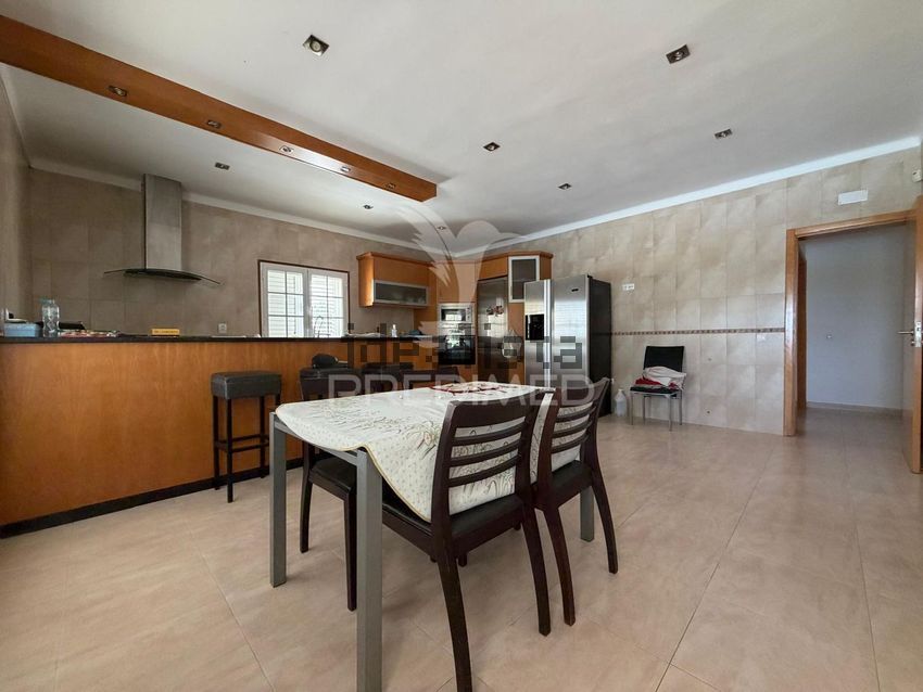 Moradia T5 à venda em São João Batista, Campo Maior — foto 6