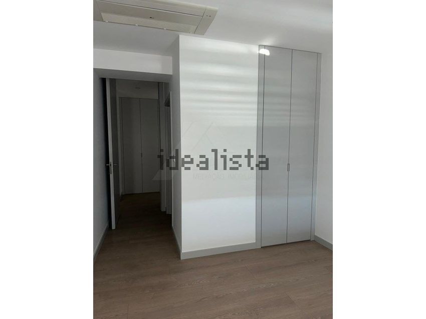 Apartamento T4 à venda em Cedofeita, Santo Ildefonso, Sé, Miragaia, São Nicolau e Vitória, Porto — foto 13