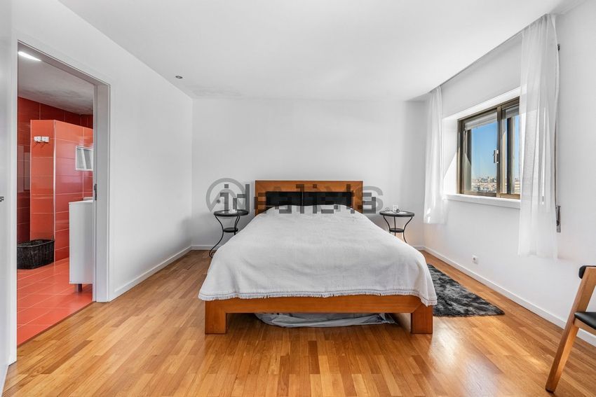 Apartamento T5 à venda em Santa Marinha, Vila Nova de Gaia — foto 13