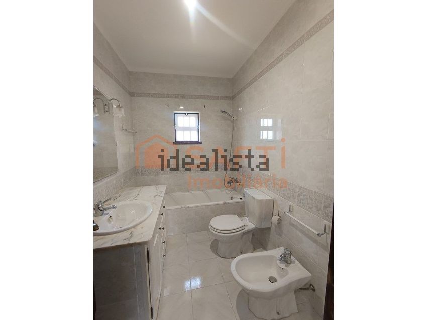 Moradia T6+ à venda em União de Freguesias da Cidade de Santarém, Santarém — foto 34