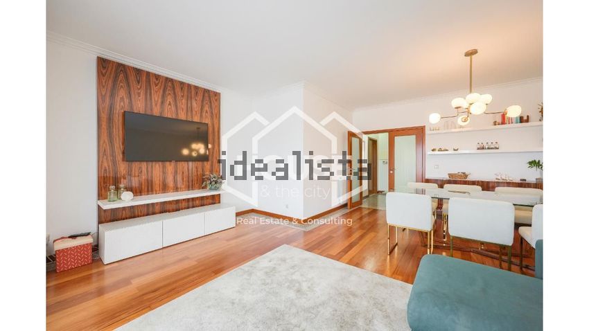 Apartamento T3 em Aradas, €370.000
