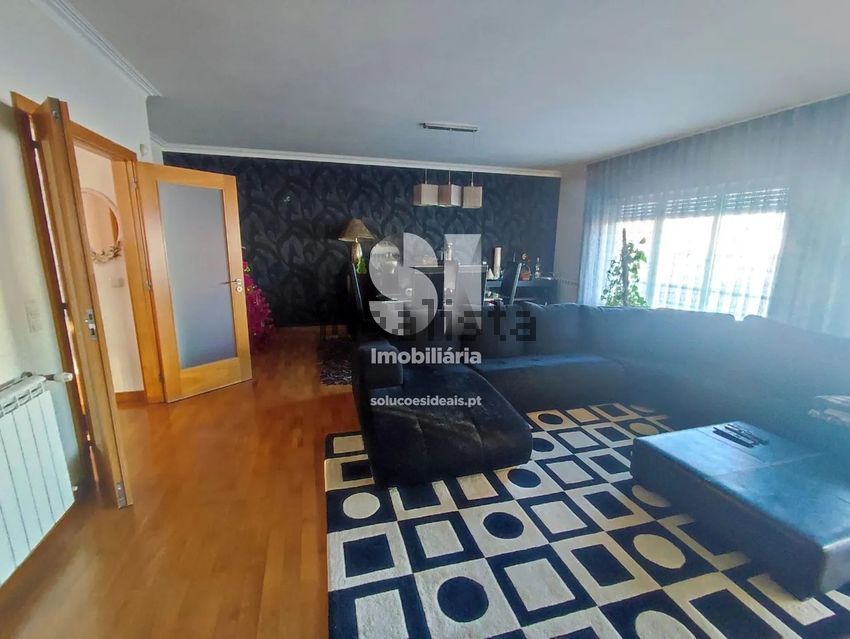 Moradia T4 em Castêlo da Maia, €550.000