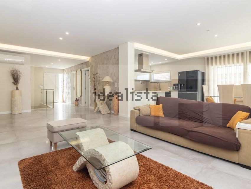 Moradia T4 à venda em Azeitão (São Lourenço e São Simão), Setúbal — foto 8