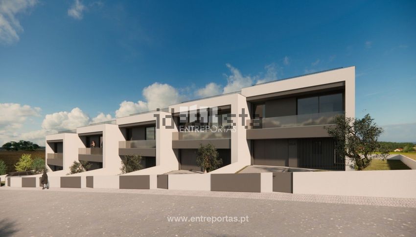 Moradia T3 em Castelões, €290.000