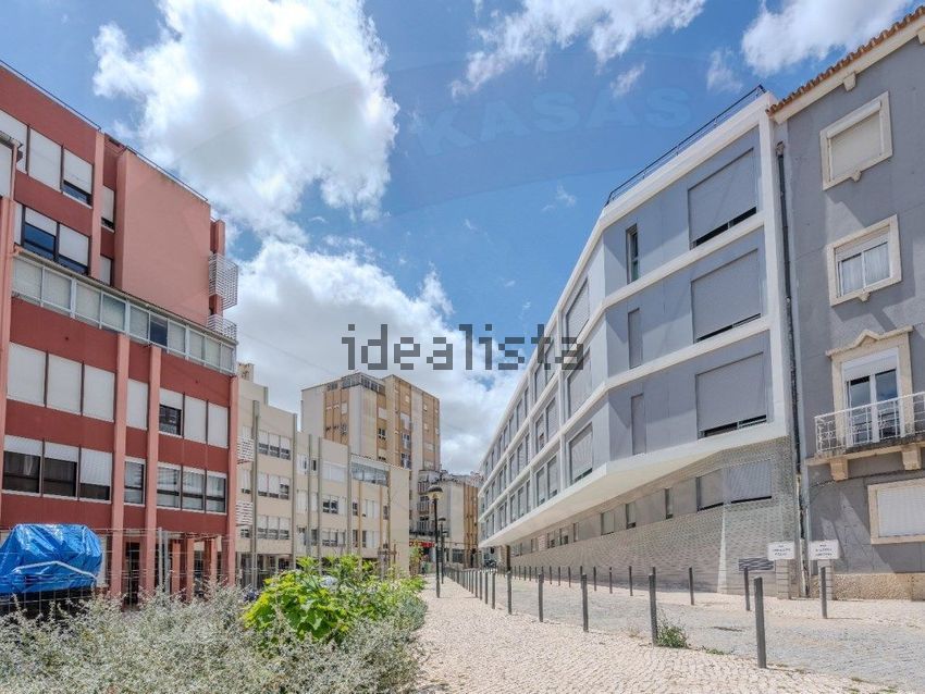 Apartamento T3 à venda em Mina de Água, Amadora — foto 16