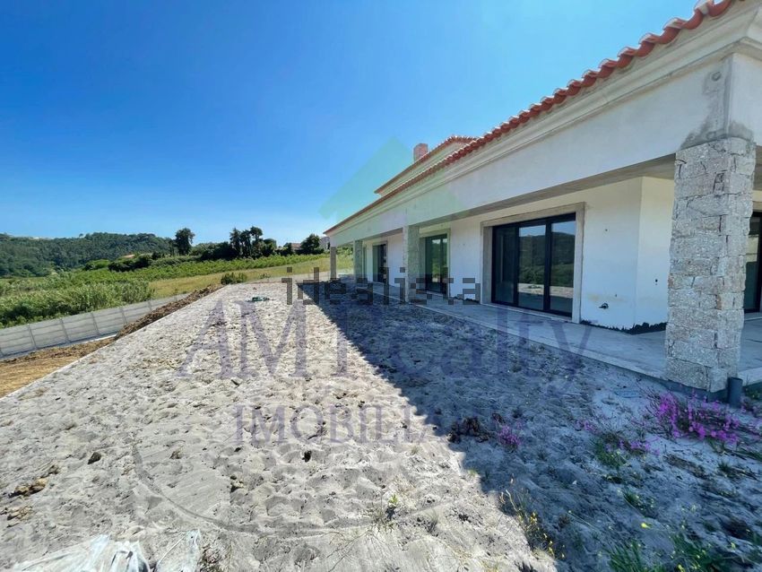 Moradia T5 em Alfeizerão, €1.800.000