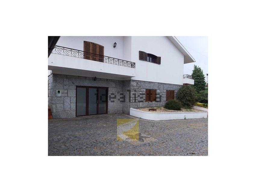 Moradia T6+ à venda em Lordelo, Guimarães — foto 8