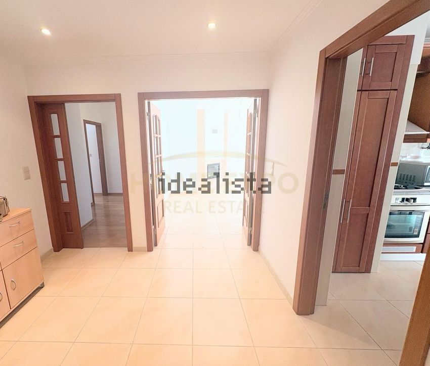 Apartamento T2 à venda em Santa Iria de Azoia, São João da Talha e Bobadela, Loures — foto 3