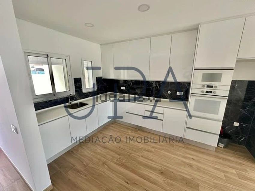 Moradia T3 à venda em Altura, Castro Marim — foto 2
