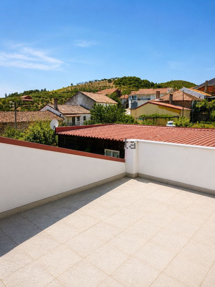 Moradia T5 à venda em Gebelim, Alfândega da Fé — foto 21