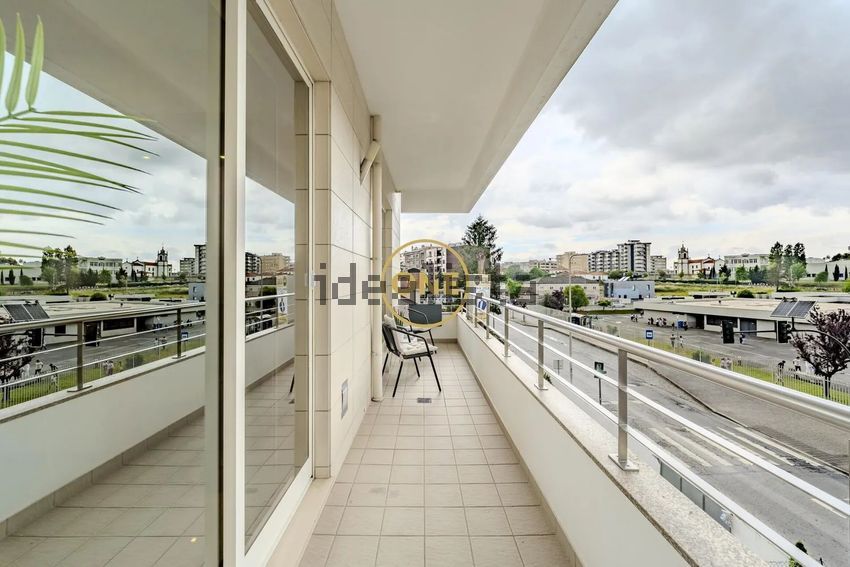 Apartamento T3 em Bougado (São Martinho e Santiago), €375.000