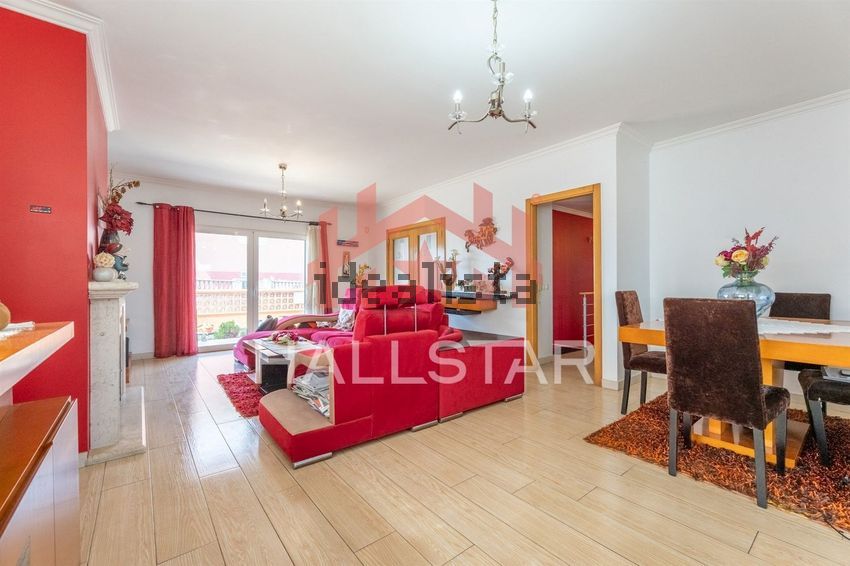 Moradia T4 em Leiria, Pousos, Barreira e Cortes, €415.000