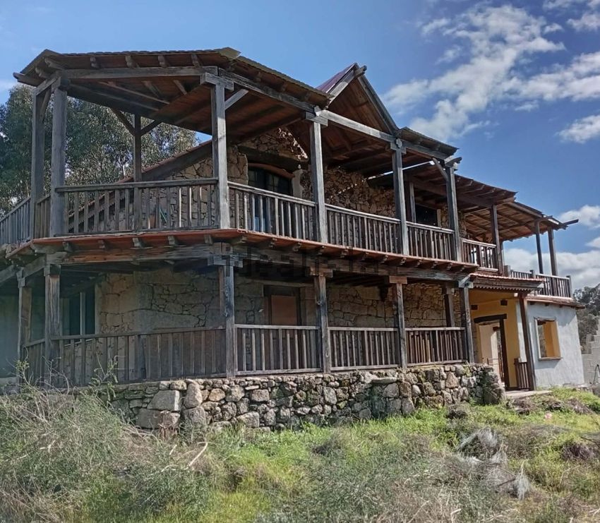 Moradia T2 à venda em Aldeia do Bispo, Águas e Aldeia de João Pires, Penamacor — foto 2