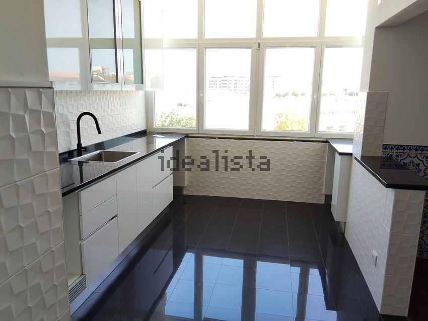 Apartamento T4 à venda em União de Freguesias da Cidade de Santarém, Santarém — foto 3