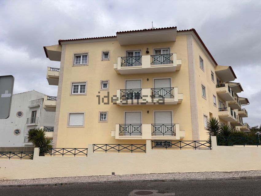 Apartamento T4 em Caldas da Rainha - Nossa Senhora do Pópulo, Coto e São Gregório, €337.500