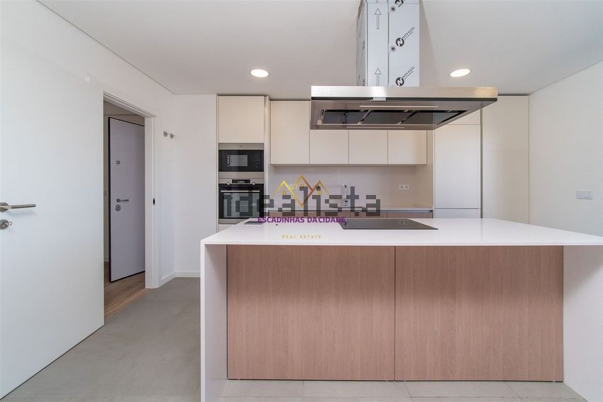 Apartamento T5 à venda em Carnaxide e Queijas, Oeiras — foto 12