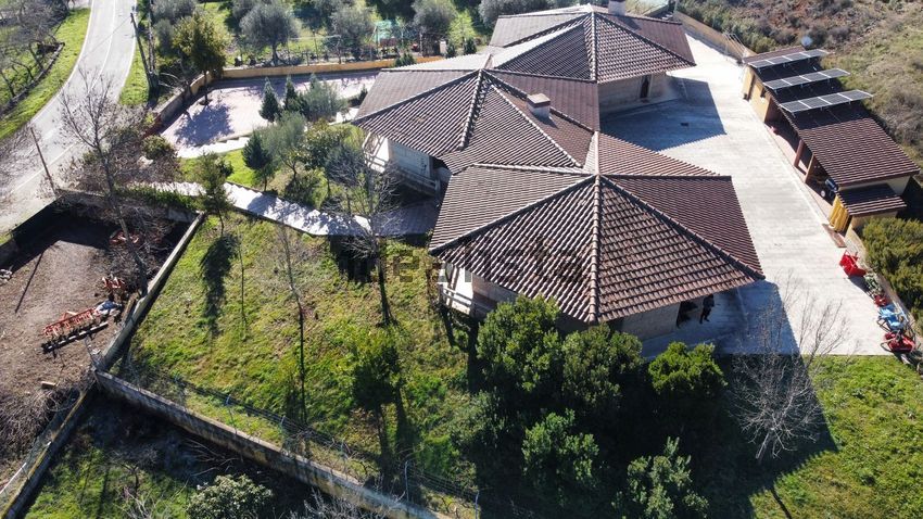 Moradia T4 à venda em Sé, Santa Maria e Meixedo, Bragança — foto 8