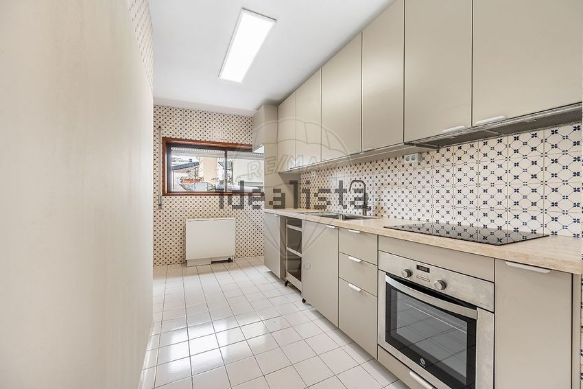 Apartamento T2 em Louro, €310.000