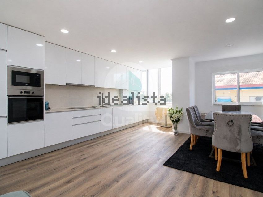 Apartamento T4 à venda em Alto do Seixalinho, Santo André e Verderena, Barreiro — foto 2
