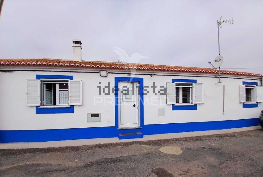 Moradia T3 em Santa Vitória e Mombeja, €180.000