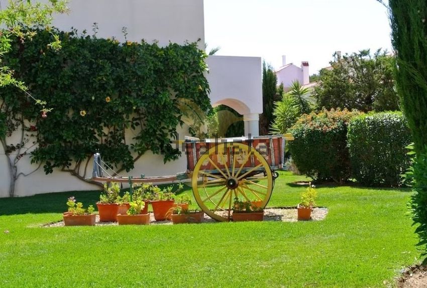 Apartamento T2 à venda em Quarteira, Loulé — foto 2