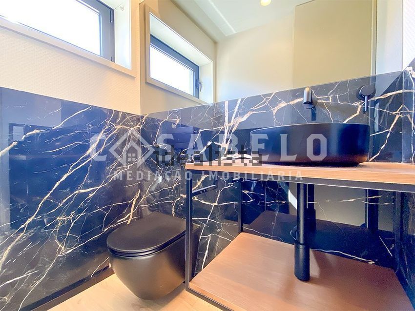 Moradia T5 à venda em Vila Nova da Telha, Maia — foto 13