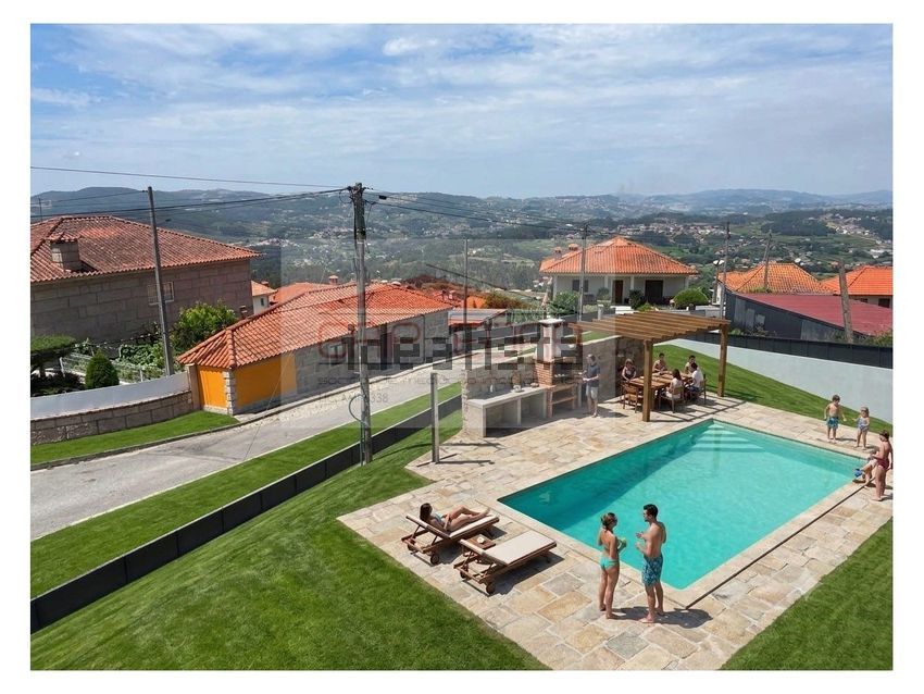 Moradia T4 em Aião, €380.000