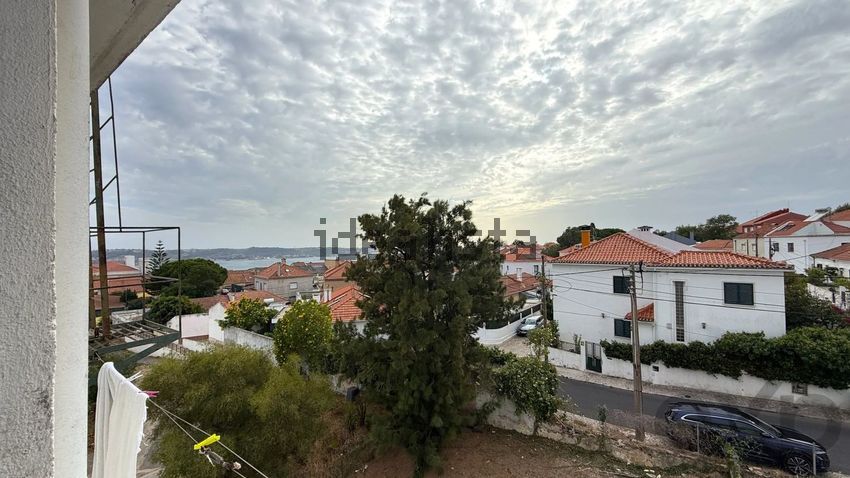 Apartamento T3 à venda em Ajuda, Lisboa — foto 2