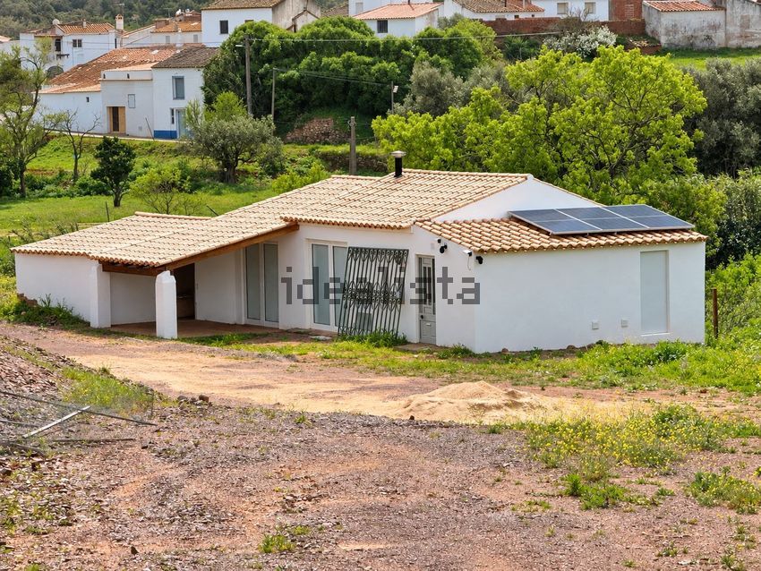 Moradia T1 em Bensafrim, €290.000