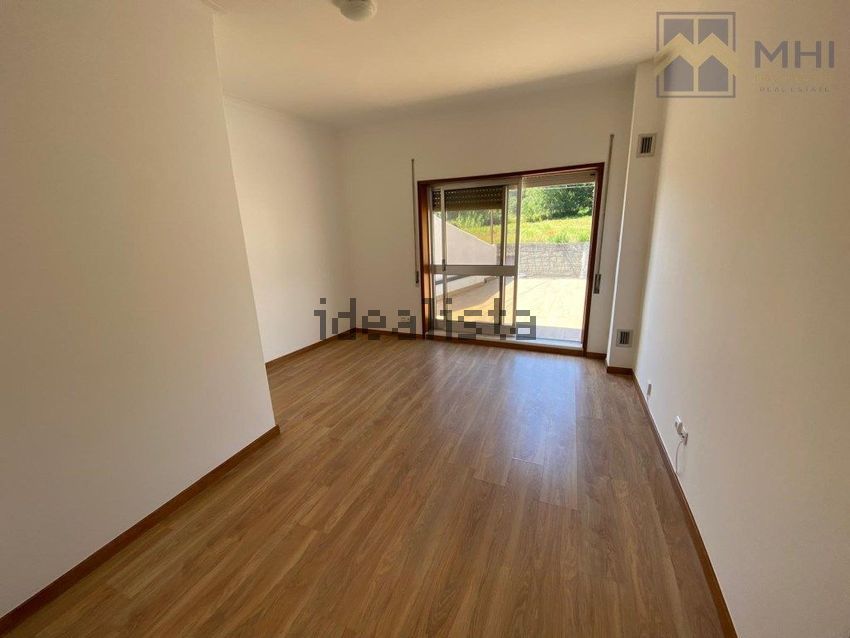 Apartamento T2 à venda em Valadares, Vila Nova de Gaia — foto 2