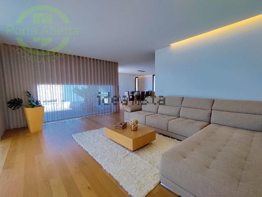 Moradia T5 à venda em Lordelo, Guimarães — foto 15