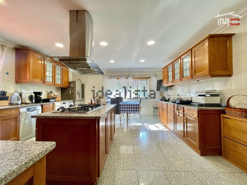 Apartamento T5 em Setúbal (São Julião, Nossa Senhora da Anunciada e Santa Maria da Graça), €849.000