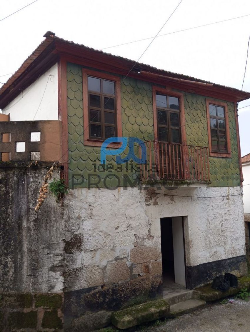 Moradia T2 à venda em São Martinho de Mouros, Resende — foto 2