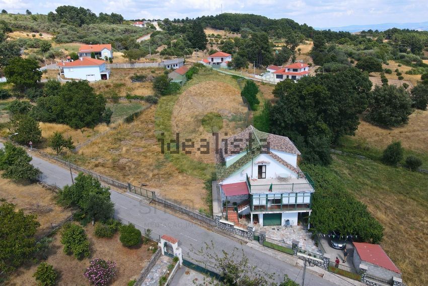 Moradia T6+ à venda em Cimo de Vila da Castanheira, Chaves — foto 4