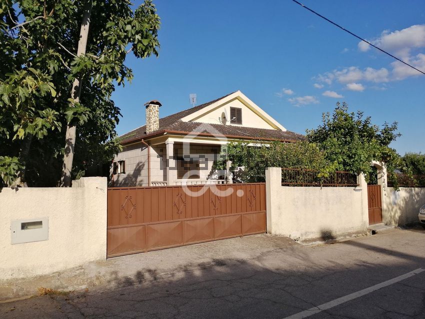 Moradia T4 em Redondelo, €325.000