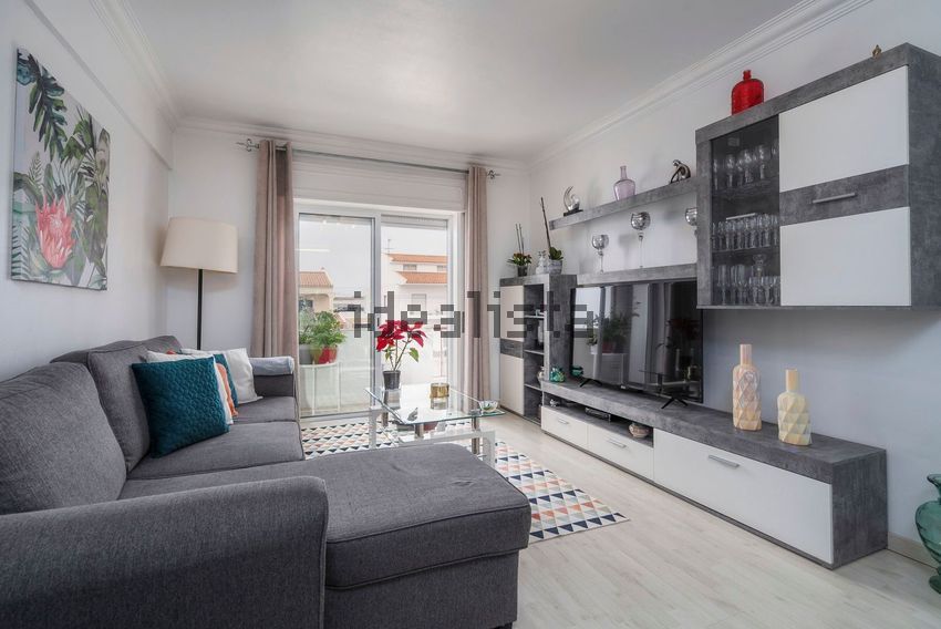Apartamento T4 em Faro (Sé e São Pedro), €325.000