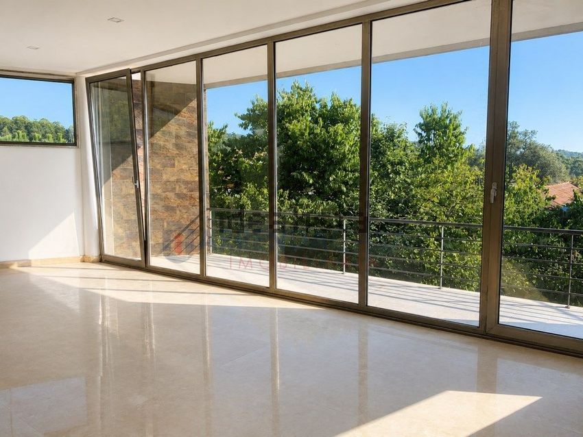 Moradia T6+ em Remelhe, €325.000